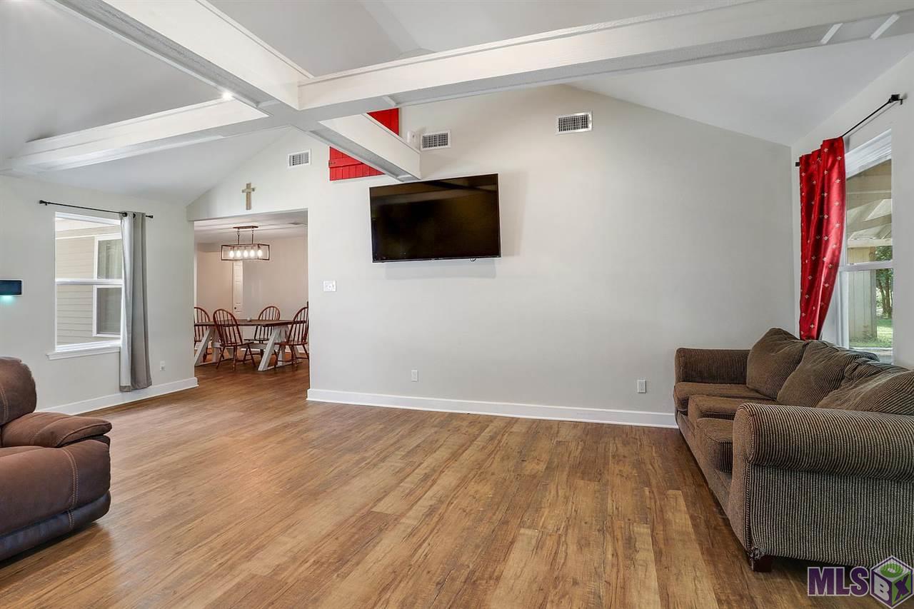 14962 Hood Road Denham Springs, LA 70726 - Photo 6 of 14 Gallery Image 6