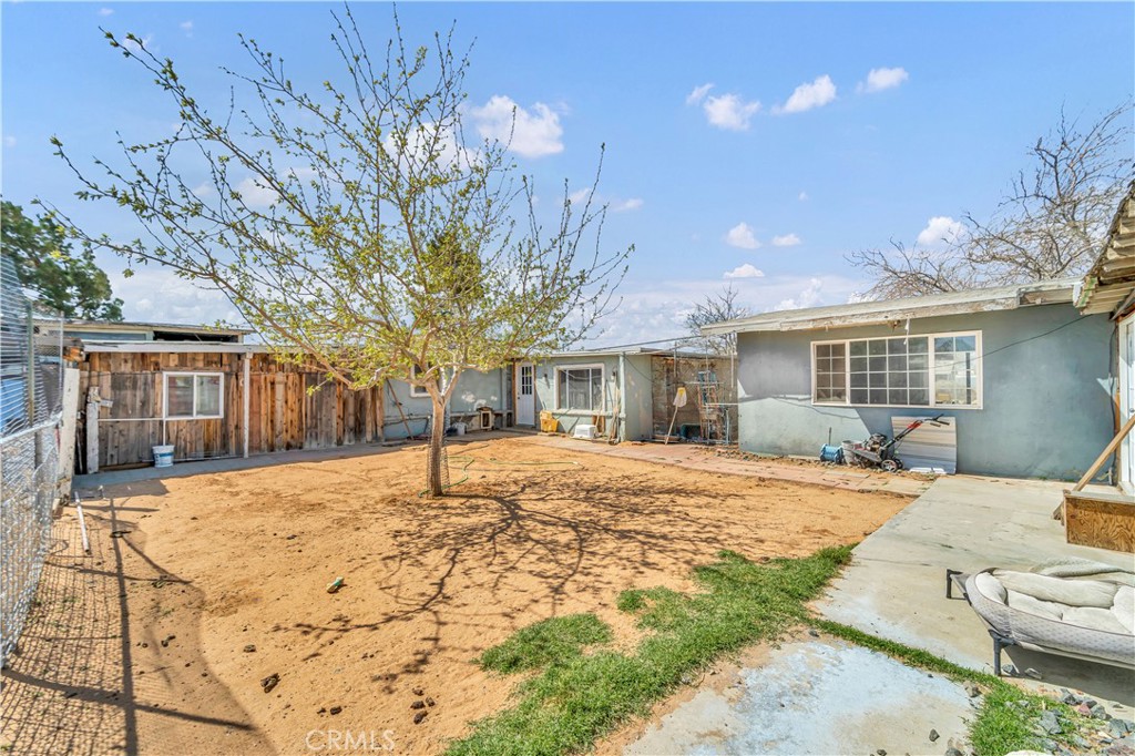 26447 Twenty Mule Team Road Boron, CA 93516 - Photo 2 of 61