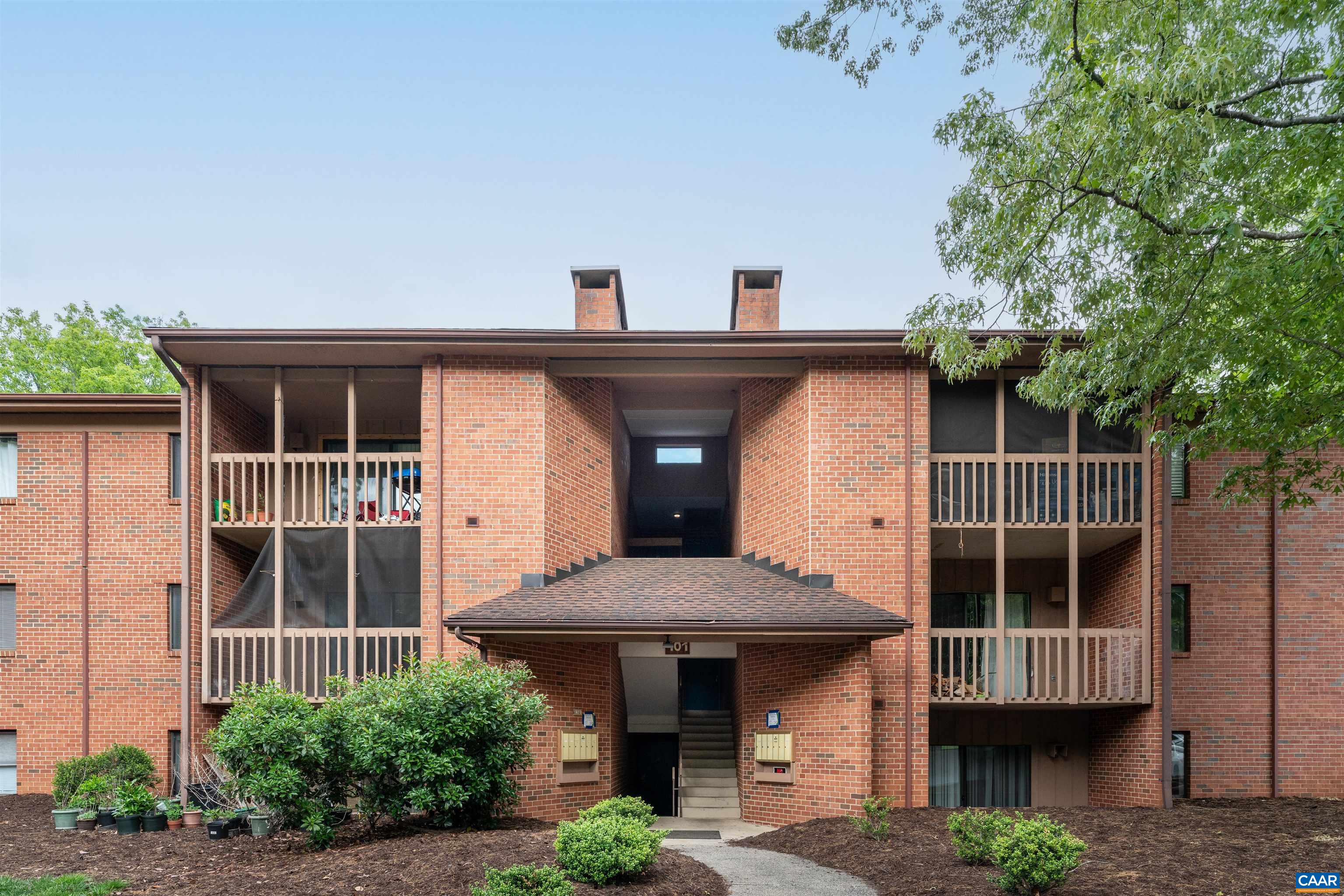 101 Turtle Creek Road, Unit 10 Charlottesville, VA 22901 - Photo 21 of 23 Gallery Image 21