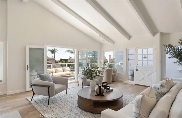 $5,995,000 | 216 Poppy Avenue, Corona del Mar, CA 92625
