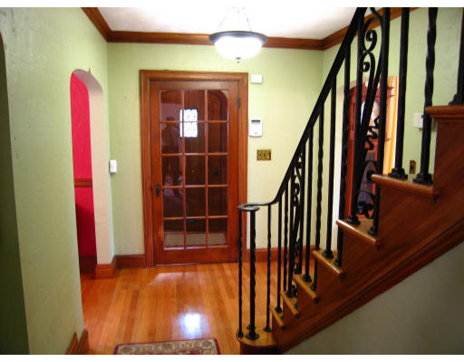 20 Allen Road Winchester, MA 01890 - Photo 3 of 20