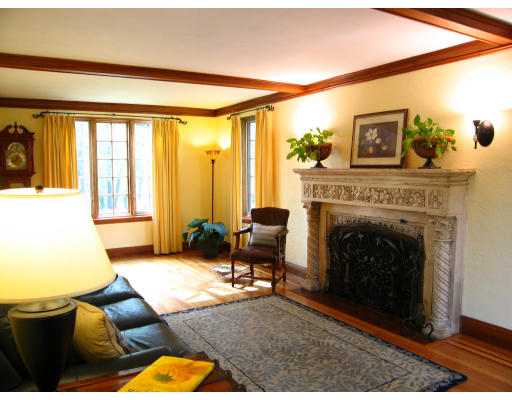 20 Allen Road Winchester, MA 01890 - Photo 4 of 20