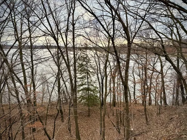 $375,000 | 21001 Vergus Avenue, Prior Lake, MN 55372