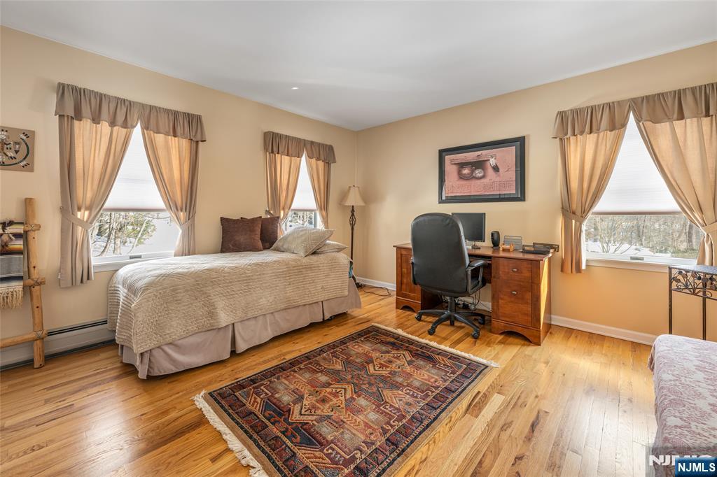 12 Catherine Terrace Park Ridge, NJ 07656 - Photo 16 of 19