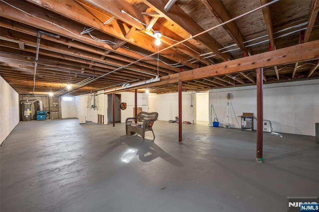 12 Catherine Terrace Park Ridge, NJ 07656 - Photo 18 of 19