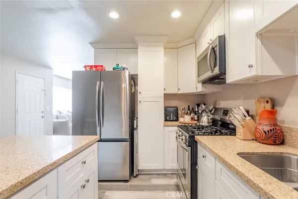 $410,000 | 44415 Watford Avenue, Lancaster, CA 93535