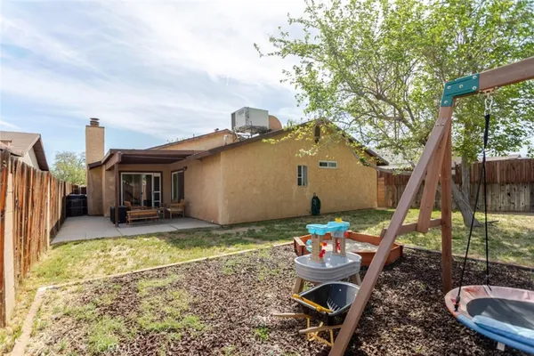 $410,000 | 44415 Watford Avenue, Lancaster, CA 93535