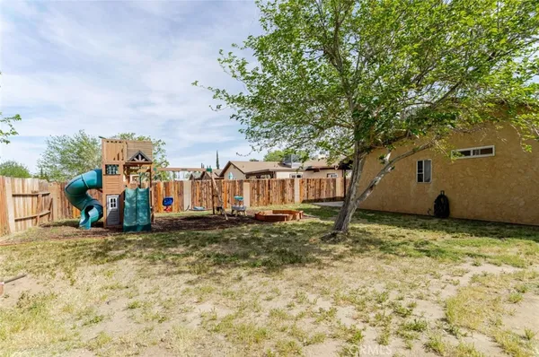 $410,000 | 44415 Watford Avenue, Lancaster, CA 93535