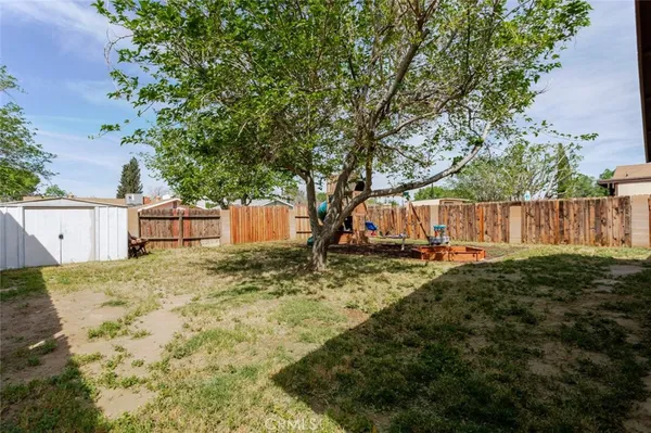 $410,000 | 44415 Watford Avenue, Lancaster, CA 93535