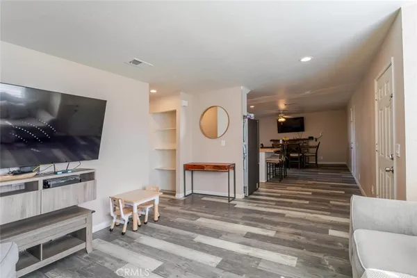 $410,000 | 44415 Watford Avenue, Lancaster, CA 93535