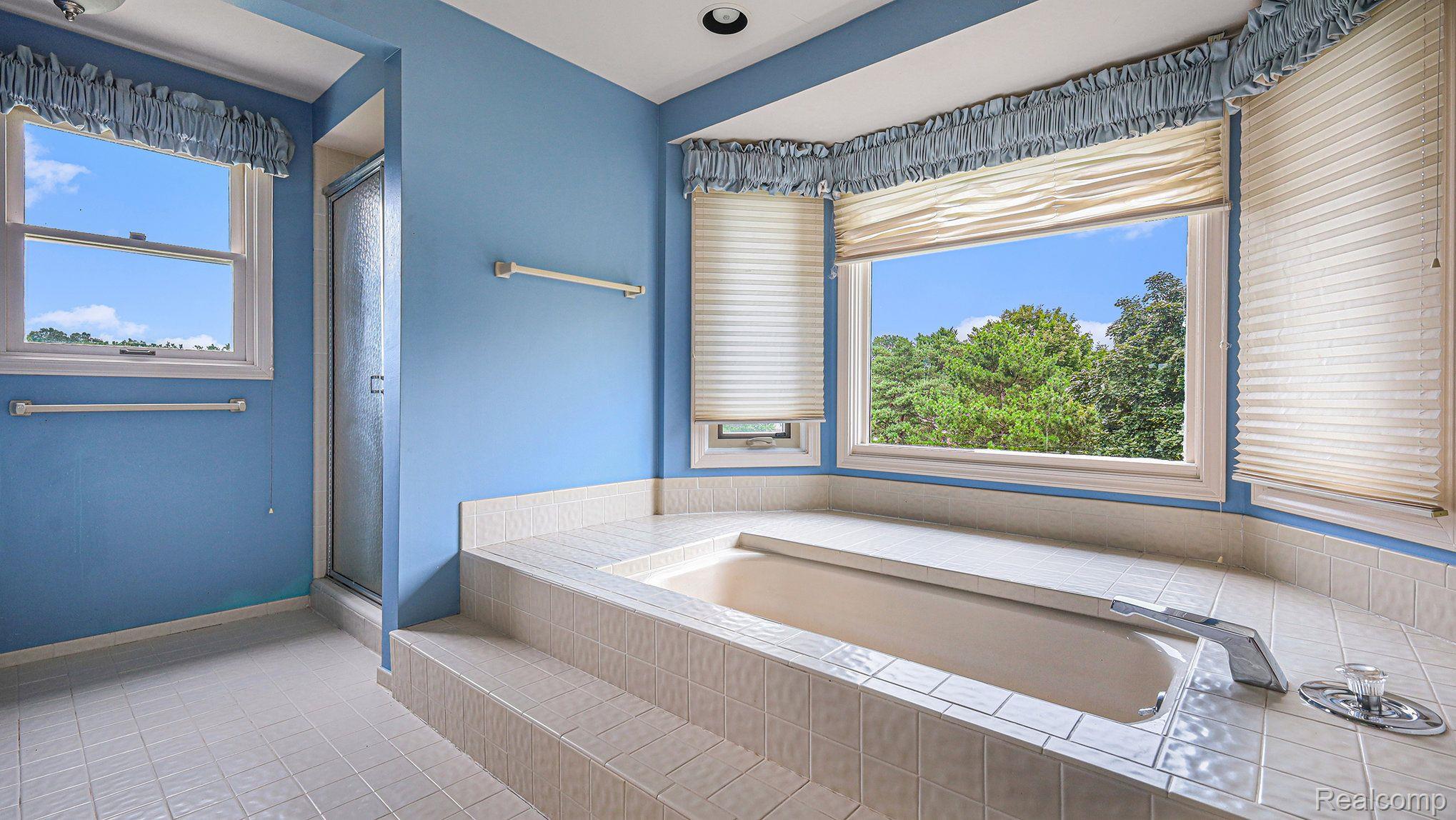 926 Stanford Circle Rochester, MI 48309 - Photo 15 of 46 Gallery Image 15