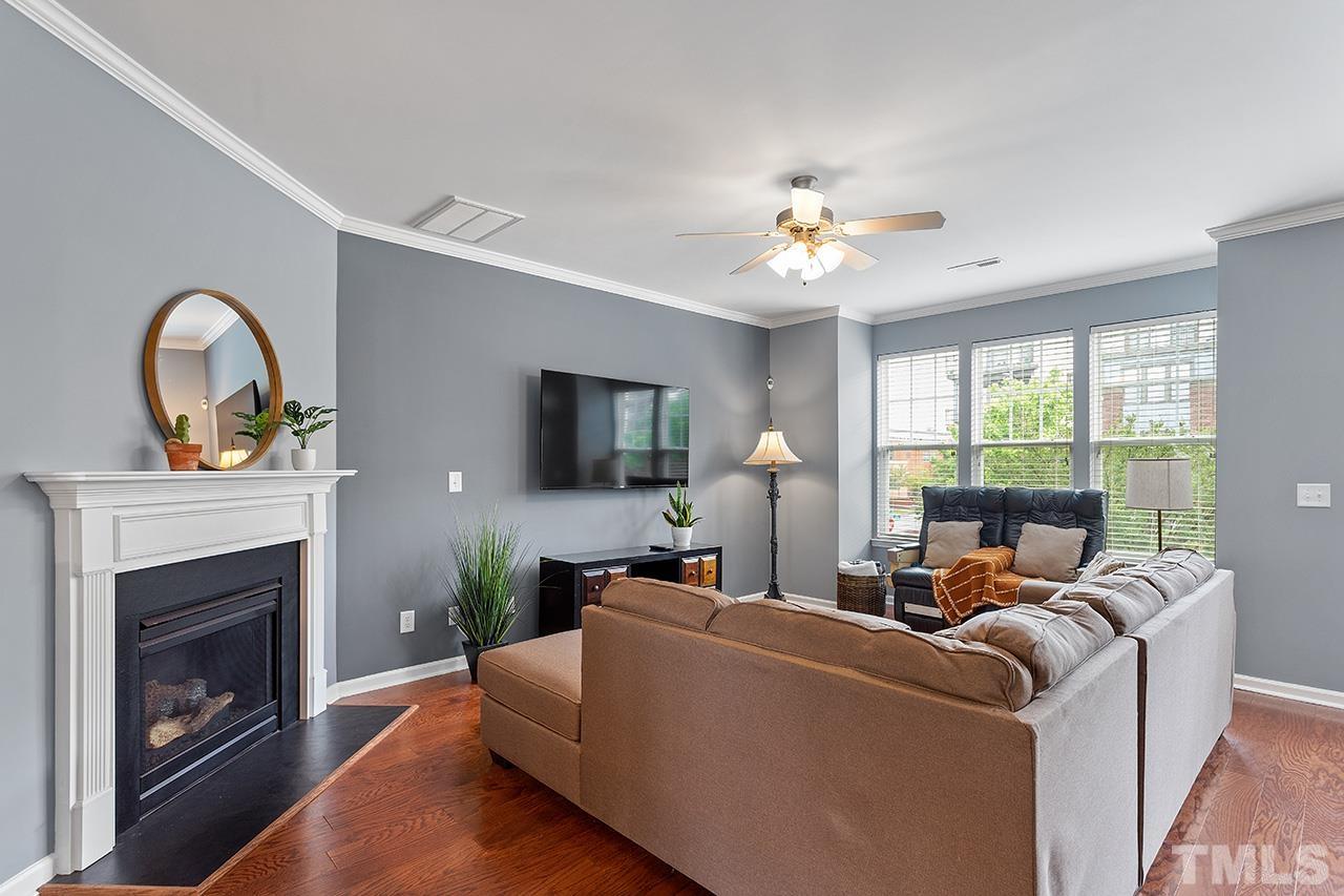 9242 Wooden Road Raleigh, NC 27617 - Photo 4 of 32 Gallery Image 4