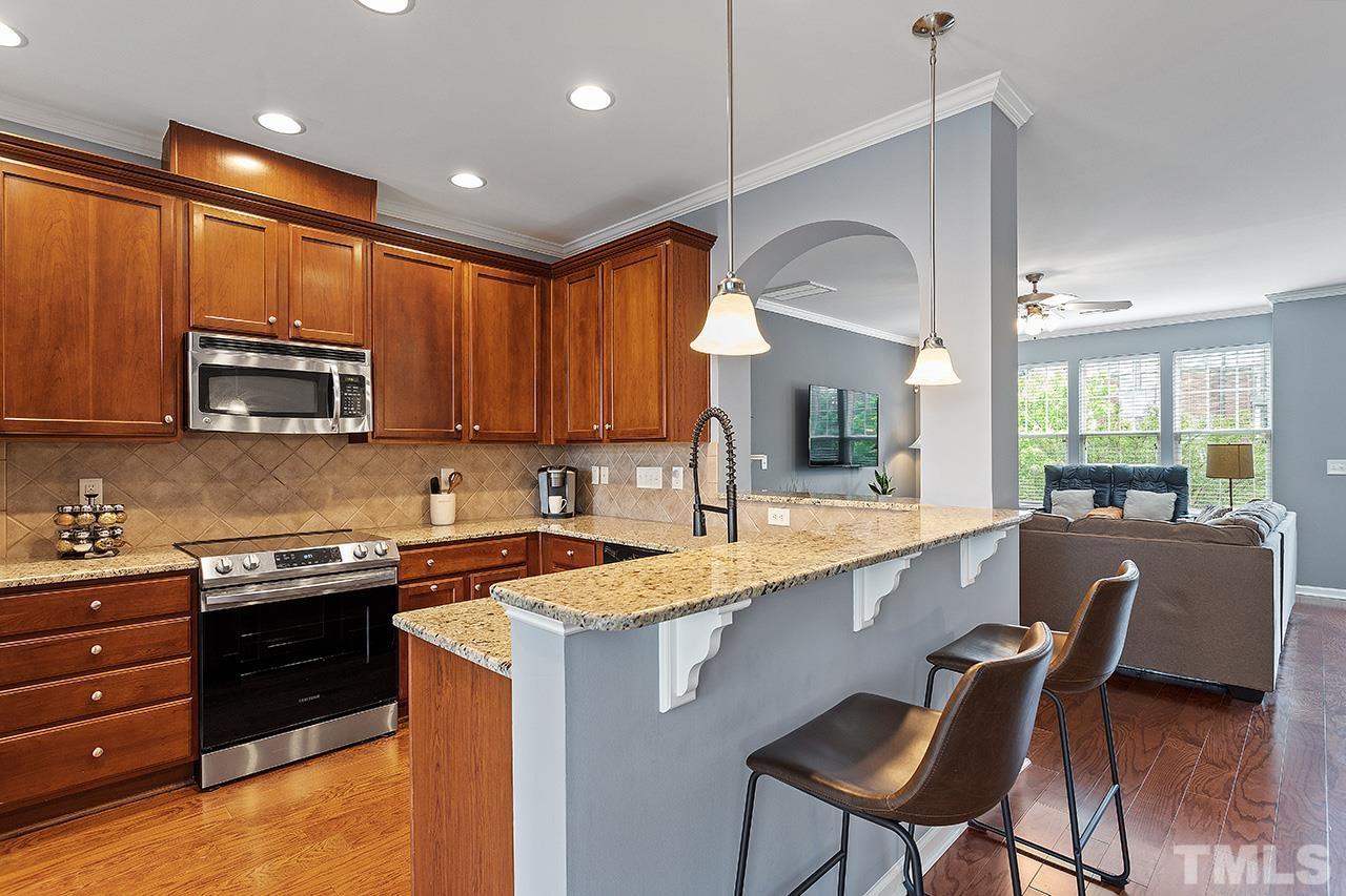 9242 Wooden Road Raleigh, NC 27617 - Photo 10 of 32 Gallery Image 10