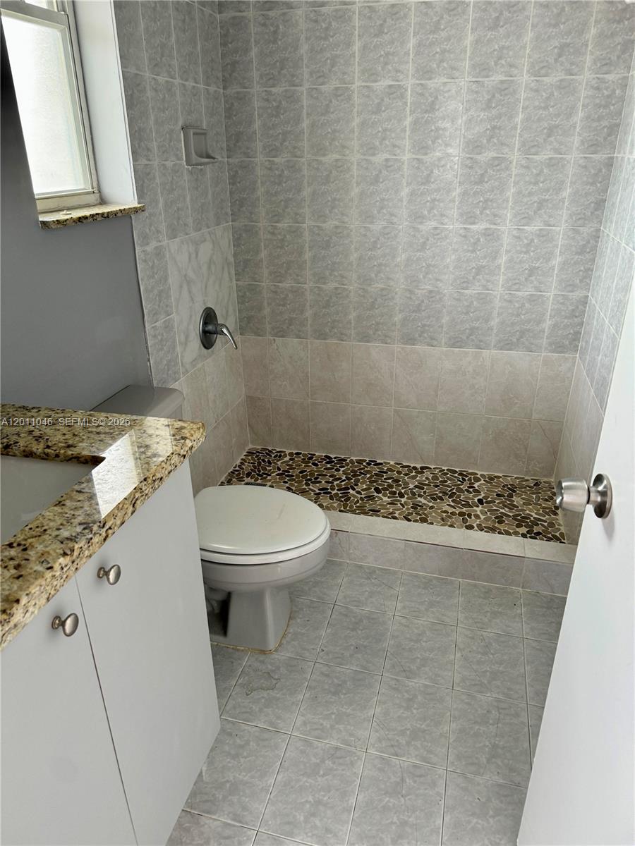 7141 Southwest 129th Avenue, Unit 5 Miami, FL 33183 - Photo 18 of 33