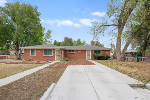 $2,600 | 8793 West 46th Avenue, Wheat Ridge, CO 80033