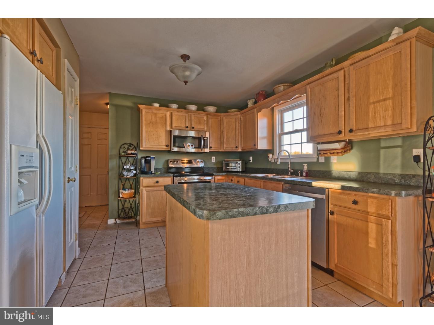 10 Partridge Court Bridgeton, NJ 08302 - Photo 9 of 21