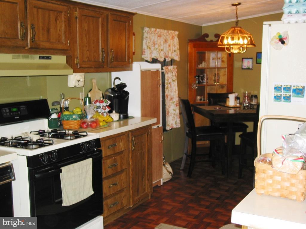10 Ridge Road Honey Brook, PA 19344 - Photo 5 of 15 Gallery Image 5