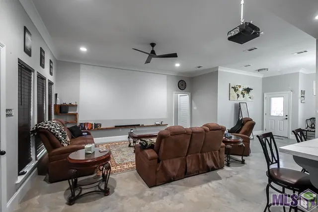 $374,900 | 1522 Lamotte Lane, Port Allen, LA 70767