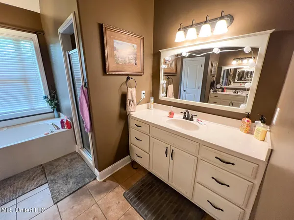 $584,500 | 7401 Michael Drive, Hernando, MS 38632