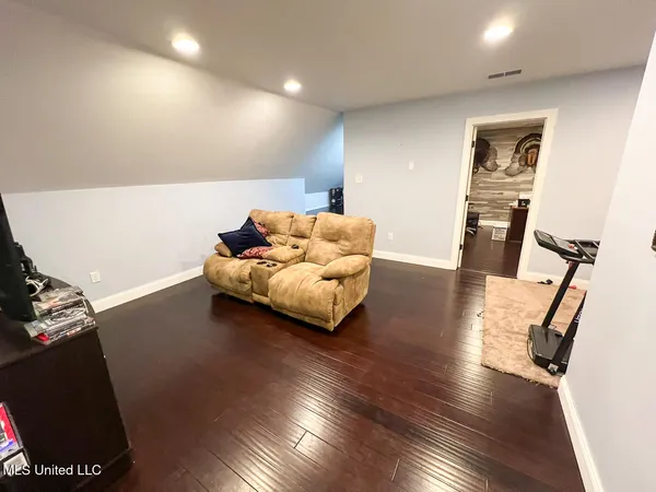 $584,500 | 7401 Michael Drive, Hernando, MS 38632