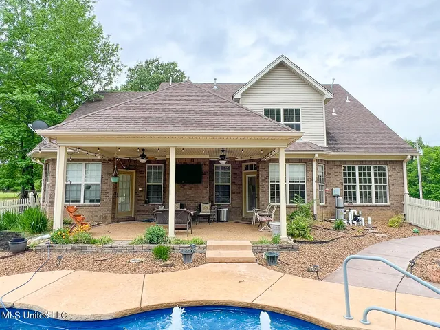 $584,500 | 7401 Michael Drive, Hernando, MS 38632