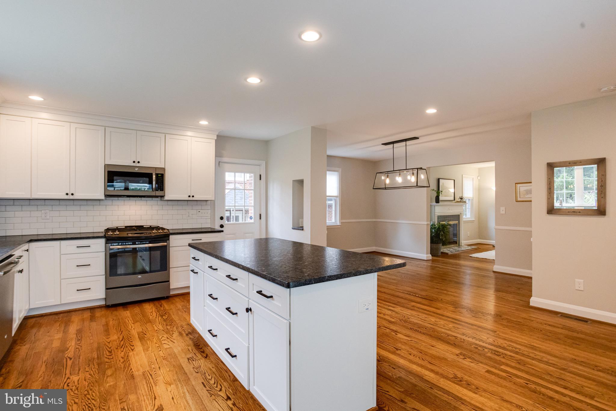 540 Piccadilly Road Towson, MD 21204 - Photo 17 of 39 Gallery Image 17