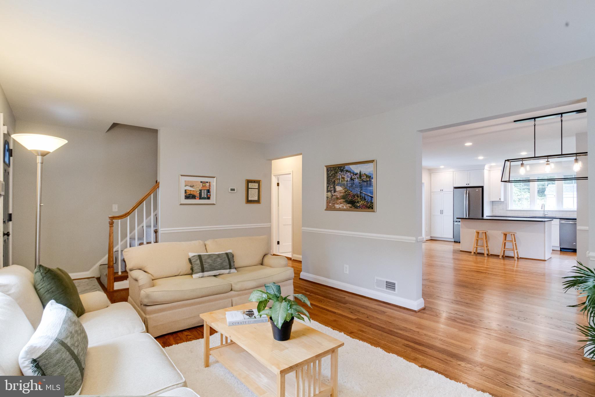 540 Piccadilly Road Towson, MD 21204 - Photo 8 of 39 Gallery Image 8