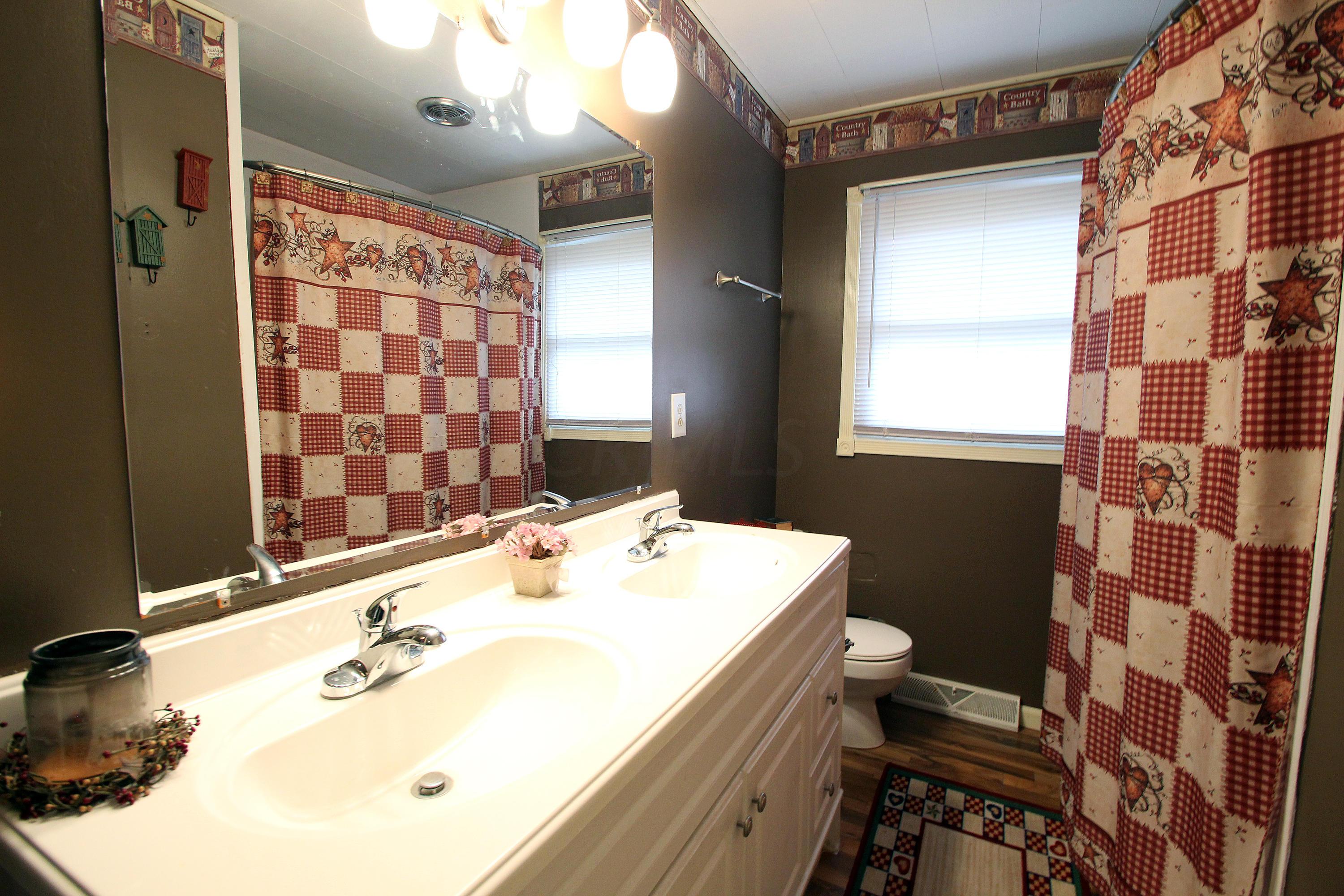 353 Spring Street Lancaster, OH 43130 - Photo 9 of 22 Gallery Image 9