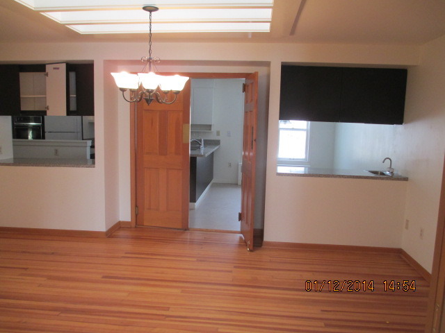 5N641 Pinelands Road Wayne, IL 60184 - Photo 8 of 13