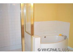 26 Rice Branch Road Asheville, NC 28804 - Photo 17 of 24 Gallery Image 17