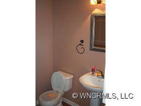 26 Rice Branch Road Asheville, NC 28804 - Photo 23 of 24 Gallery Image 23