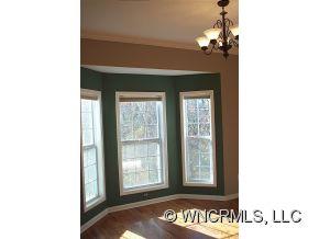 26 Rice Branch Road Asheville, NC 28804 - Photo 4 of 24 Gallery Image 4
