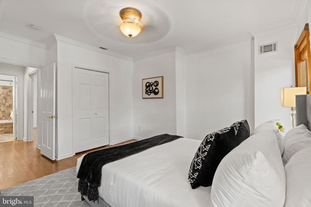 $935,000 | 611 10th Street Northeast, Washington, DC 20002