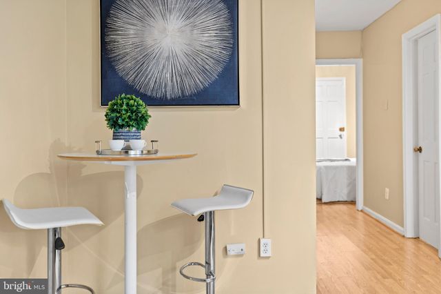 $935,000 | 611 10th Street Northeast, Washington, DC 20002