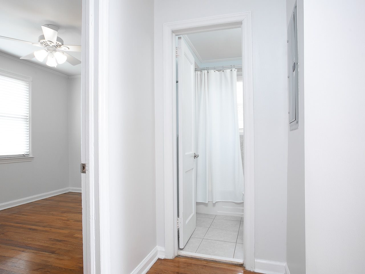 2212 Brewer Street Raleigh, NC 27608 - Photo 17 of 27 Photo 17