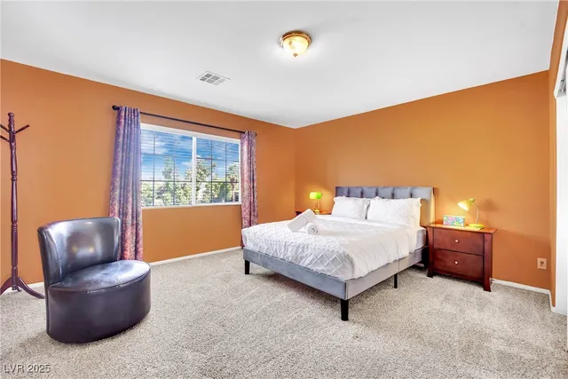 $2,680 | 9677 Casper Peak Court, Las Vegas, NV 89117