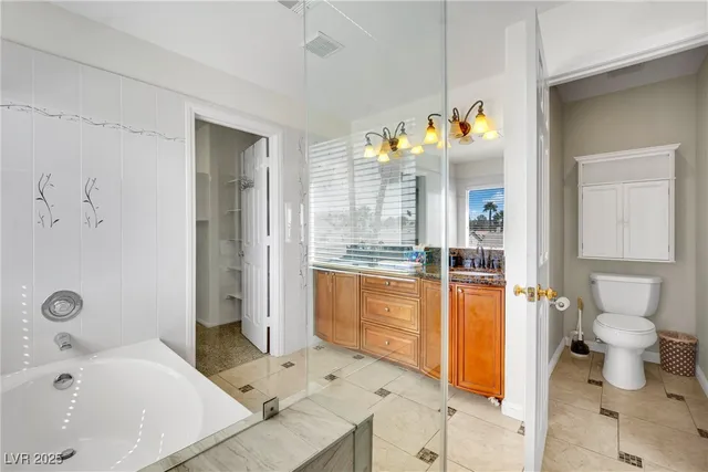 $2,680 | 9677 Casper Peak Court, Las Vegas, NV 89117