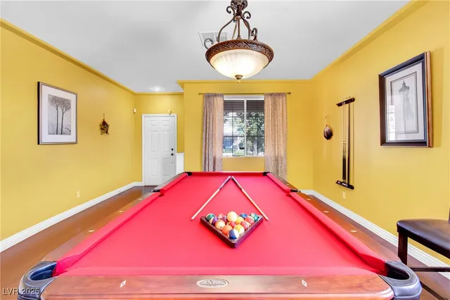 $2,680 | 9677 Casper Peak Court, Las Vegas, NV 89117