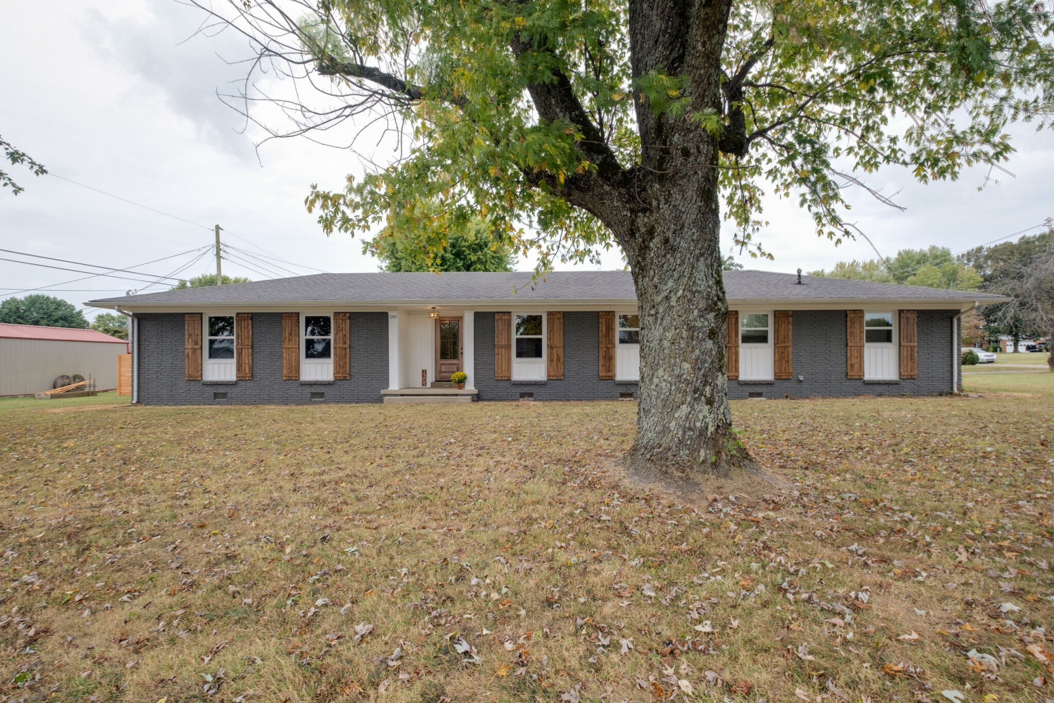 1305 Springer Road Lawrenceburg, TN 38464 - Photo 2 of 27 Gallery Image 2