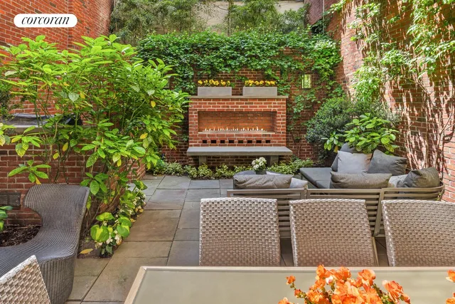 $28,000,000 | 4 East 73rd Street | Lenox Hill