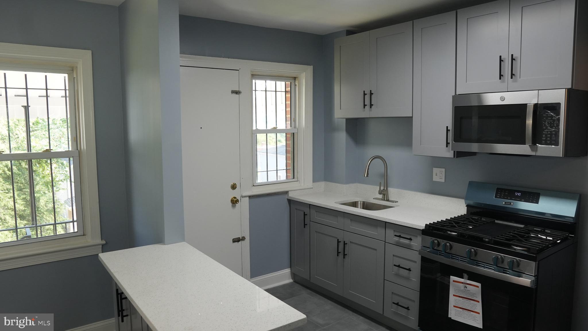 4623 Jay Street Northeast Washington, DC 20019 - Photo 8 of 36