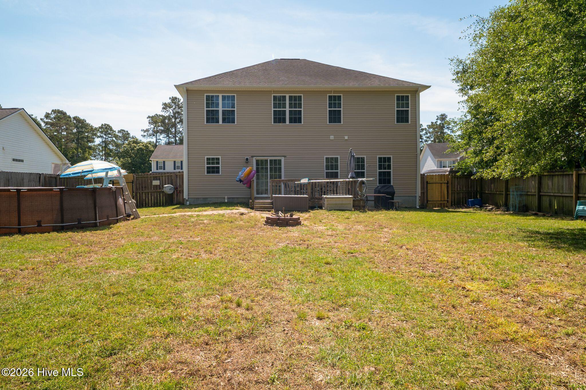 124 Saint Road Richlands, NC 28574 - Photo 44 of 55 124 Saint-36