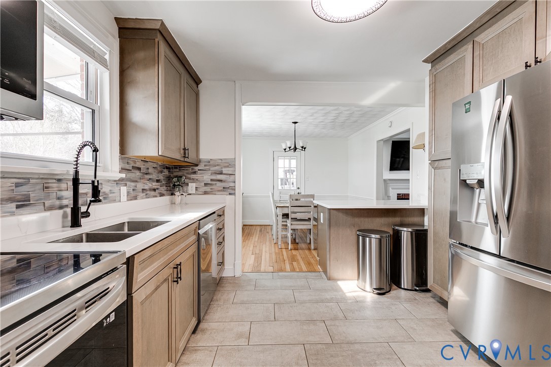 2109 Dumbarton Road Henrico, VA 23228 - Photo 15 of 36