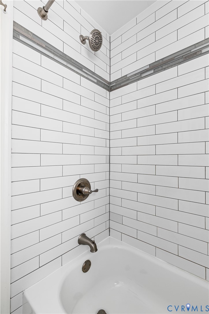 2109 Dumbarton Road Henrico, VA 23228 - Photo 27 of 36