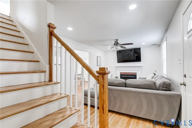 $379,000 | 2109 Dumbarton Road, Henrico, VA 23228