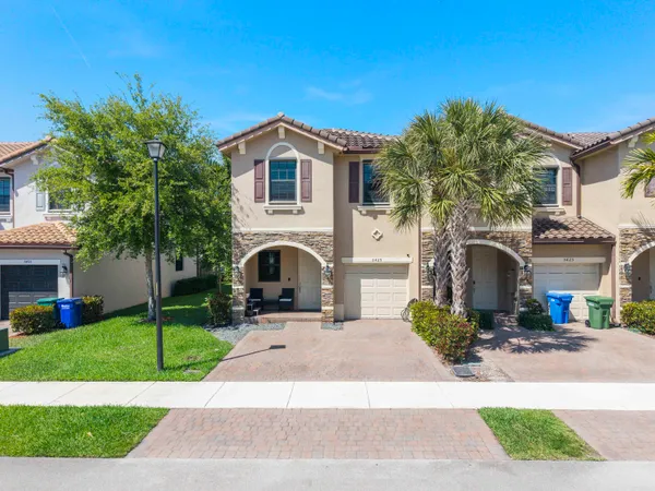 $495,000 | 5429 Northwest 27th Court, Margate, FL 33063