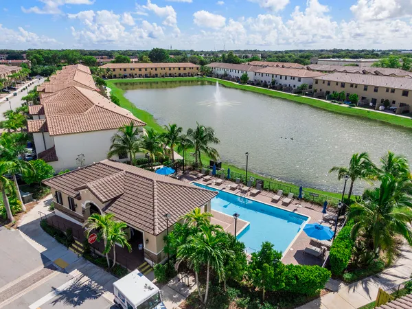 $495,000 | 5429 Northwest 27th Court, Margate, FL 33063