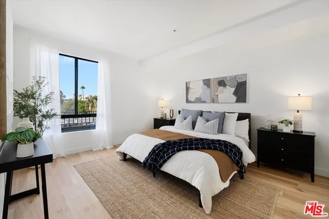 $765,000 | 625 South Berendo Street, Unit 212, Los Angeles, CA 90005