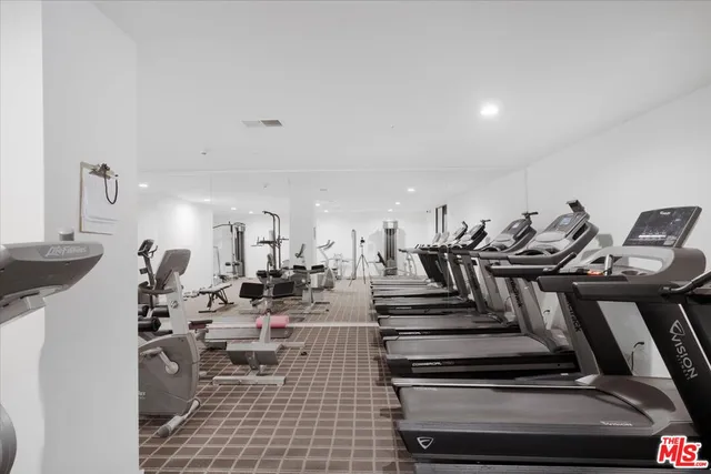 $765,000 | 625 South Berendo Street, Unit 212, Los Angeles, CA 90005