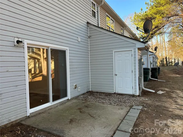 $249,000 | 5227 Magnolia Tree Lane, Charlotte, NC 28215